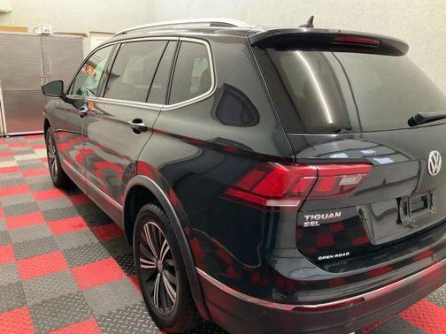 2018 Volkswagen Tiguan 2.0T SEL