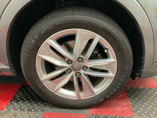 2016 Audi Q3 2.0T Premium Plus