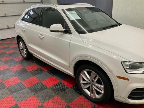 2016 Audi Q3 2.0T Premium Plus