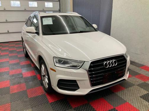 2016 Audi Q3 2.0T Premium Plus