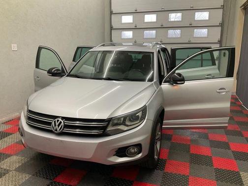 2017 Volkswagen Tiguan 2.0T Sport