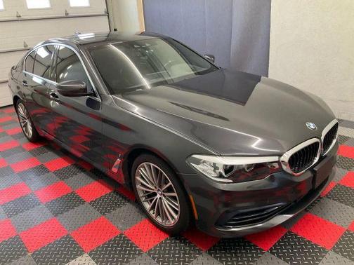 2019 BMW 530e xDrive iPerformance