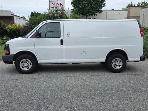 White 2014 Chevrolet Express 3500 Work Van