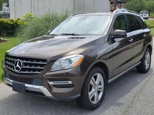 Brown 2013 Mercedes-Benz M-Class ML 350 4MATIC