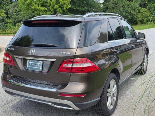 Brown 2013 Mercedes-Benz M-Class ML 350 4MATIC