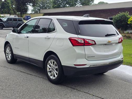 White 2020 Chevrolet Equinox 1LT