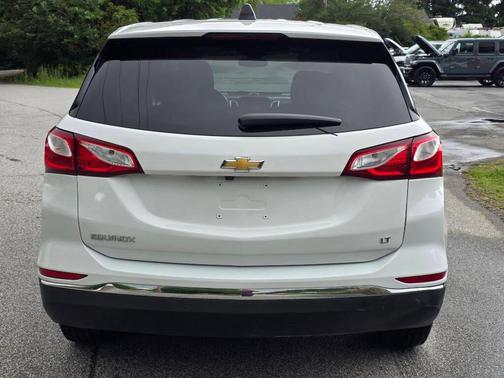 White 2020 Chevrolet Equinox 1LT