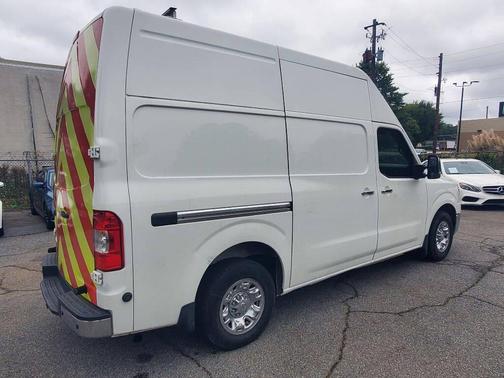 Glacier White 2018 Nissan NV Cargo NV3500 HD SL V6/SL V8