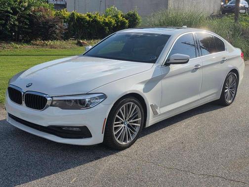 White 2017 BMW 530 i