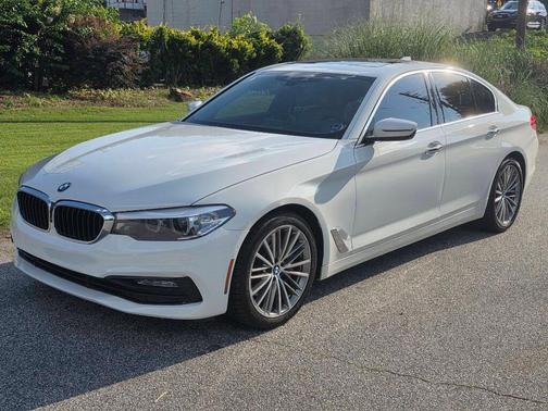 White 2017 BMW 530 i