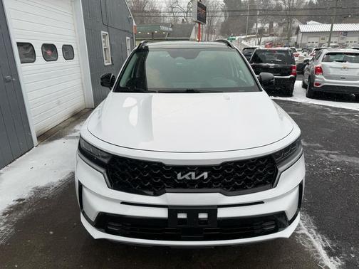 2022 Kia Sorento SX