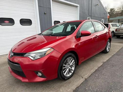 Barcelona Red Metallic 2015 Toyota Corolla LE Plus