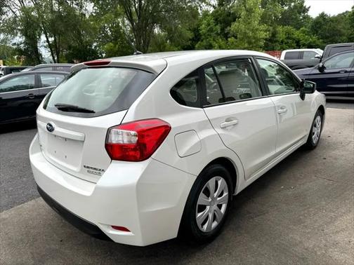 2016 Subaru Impreza 2.0i