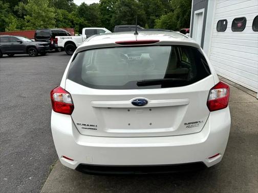 2016 Subaru Impreza 2.0i