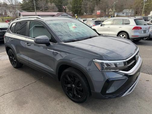 2022 Volkswagen Taos SE