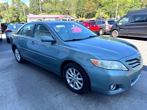 2010 Toyota Camry XLE