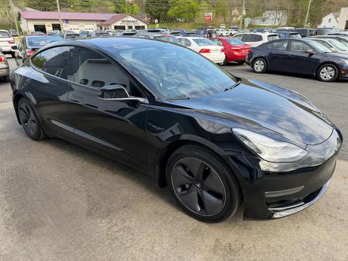 Solid Black 2019 Tesla Model 3 Mid Range