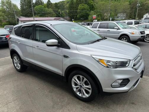 Silver 2017 Ford Escape SE