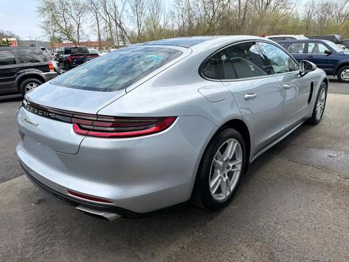 Silver 2018 Porsche Panamera 4