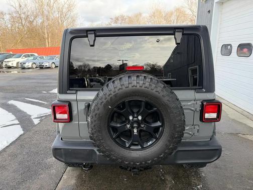 2019 Jeep Wrangler Sport