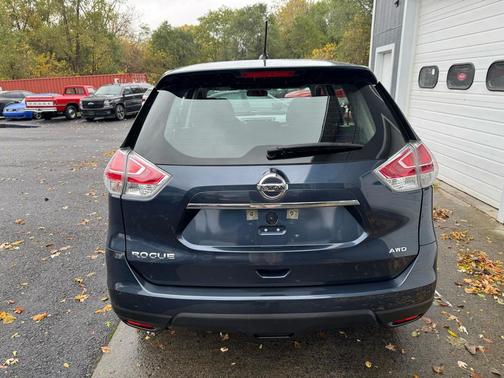 2015 Nissan Rogue S