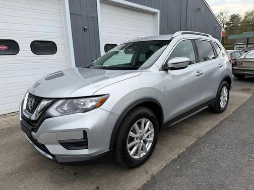 Brilliant Silver 2019 Nissan Rogue SV