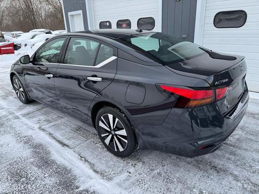 2021 Nissan Altima 2.5 SL