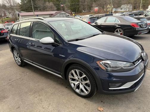 2019 Volkswagen Golf Alltrack TSI SE