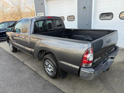 2013 Toyota Tacoma SR5