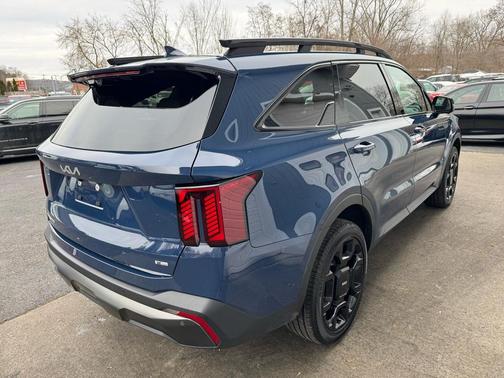 2024 Kia Sorento SX