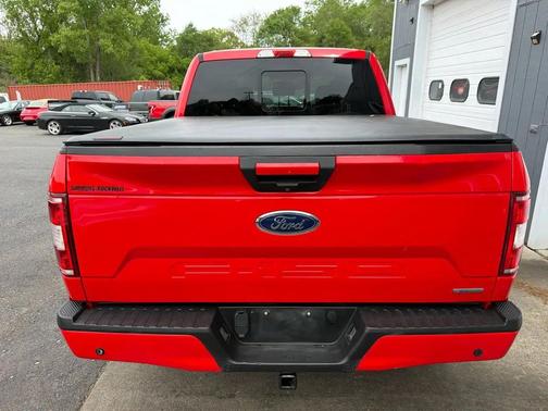 Race Red 2018 Ford F-150 XLT