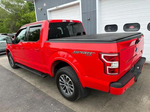 Race Red 2018 Ford F-150 XLT