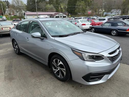 Ice Silver Metallic 2020 Subaru Legacy Premium
