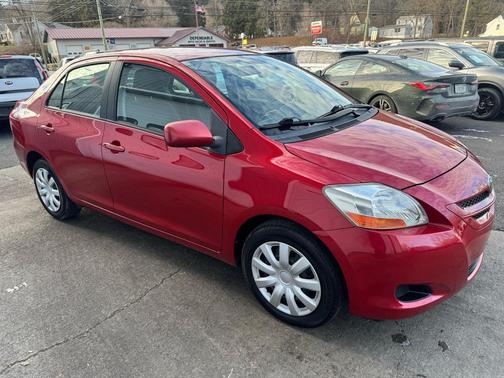 2007 Toyota Yaris Base