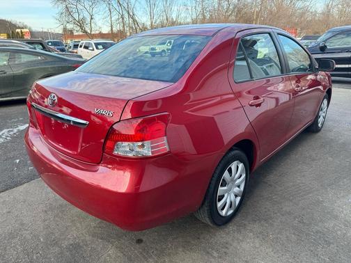 2007 Toyota Yaris Base