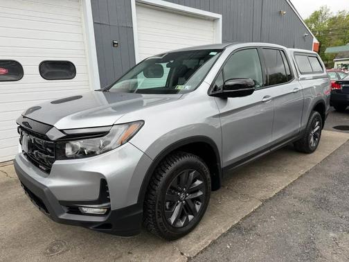 Lunar Silver Metallic 2024 Honda Ridgeline Sport