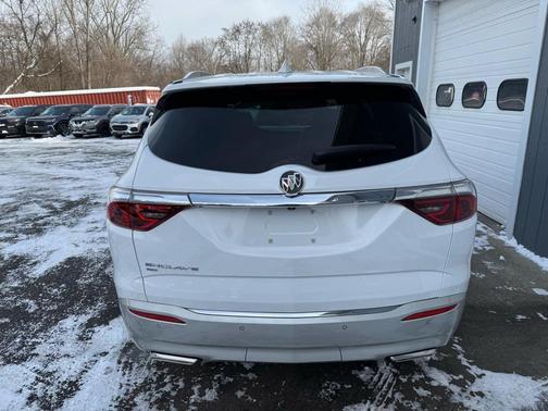 2023 Buick Enclave Essence AWD