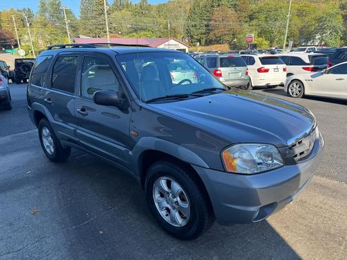 2002 Mazda Tribute LX 4WD