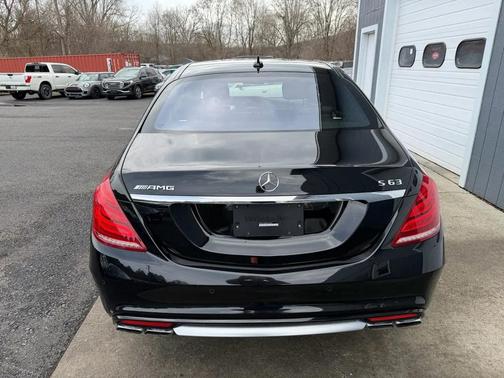 2017 Mercedes-Benz AMG S 63 4MATIC