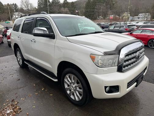 2013 Toyota Sequoia Platinum