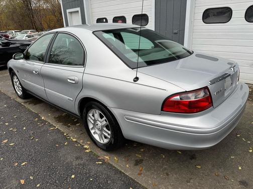 2005 Mercury Sable LS