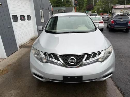 Silver 2012 Nissan Murano S
