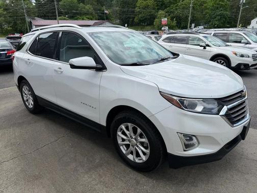 White 2018 Chevrolet Equinox LT