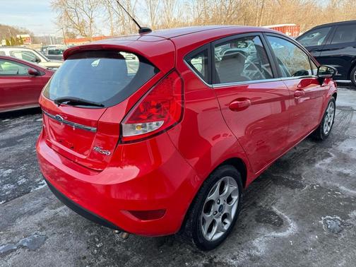 2012 Ford Fiesta SES