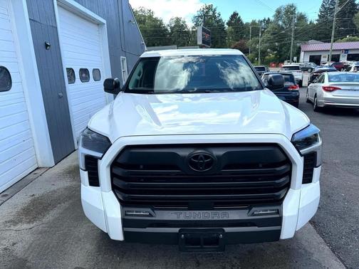2022 Toyota Tundra SR5