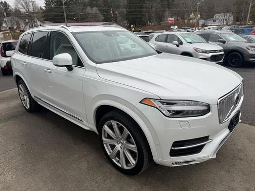 2017 Volvo XC90 T6 Inscription