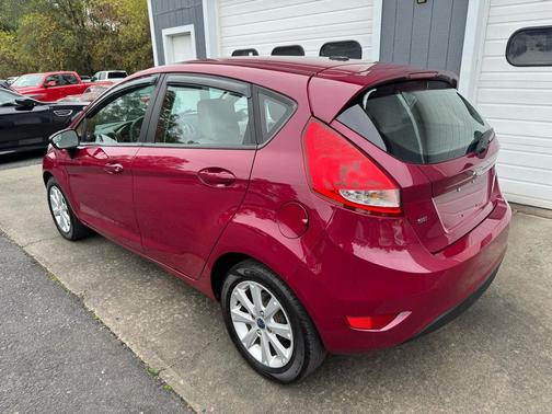 2011 Ford Fiesta SE