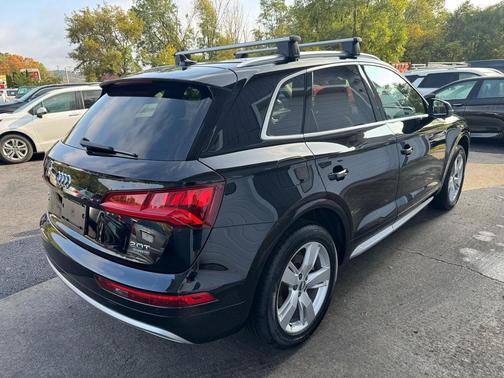 2018 Audi Q5 2.0T Tech Premium