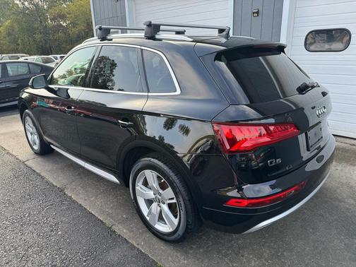 2018 Audi Q5 2.0T Tech Premium