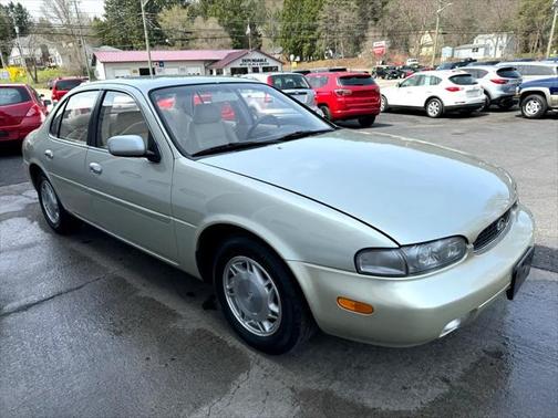 1993 INFINITI J30 Personal Luxury Sdn